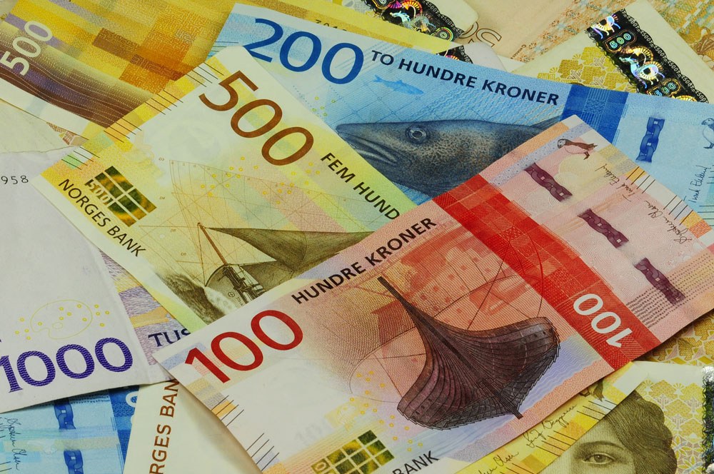 Kroner shutterstock 1343587886